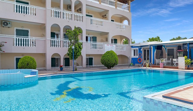 Studio 'Sandy Maria Studio 205' with Shared Pool, Wi-Fi