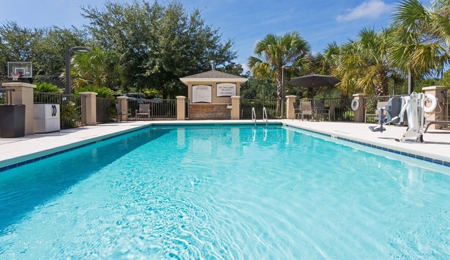 Studio Suite in Tallahassee | FREE Breakfast + On-Site Business Center