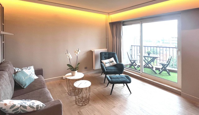 Studio Thélissa - At the foot of Metro Station Gentilly - Free parking