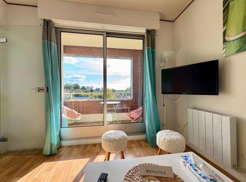 Studio thermes - Balcon - parking privatif