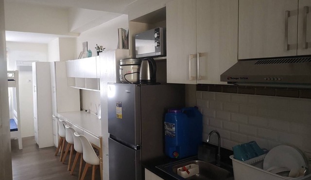 Studio Unit Around Recto U-belt
