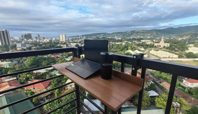 Studio Unit with Balcony + City & Mountain Views + Fast WiFi | Near IT Park