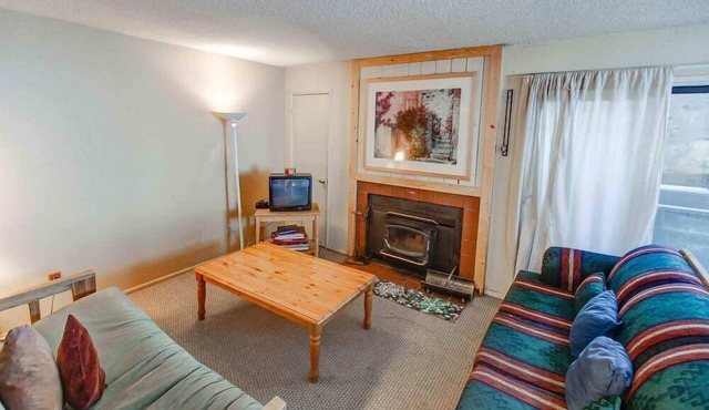 Studio w/Amenities | Walk to Village!