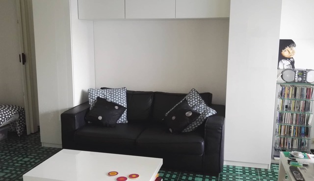 Studio with alcove and terrace in the village center, 200 m from the beach