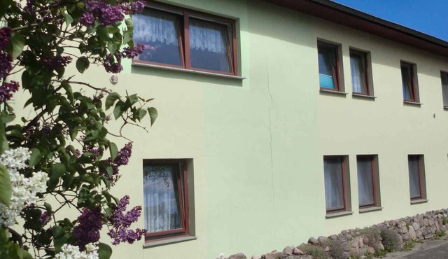 Studio with balcony and kitchenette
