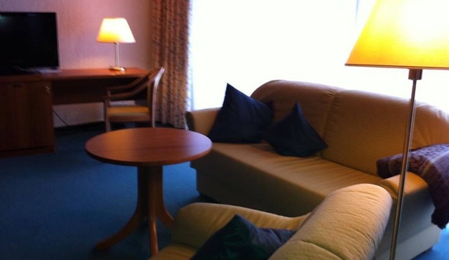 Studio with balcony, shower and bathtub, WC - Diamanthotel Idar-Oberstein