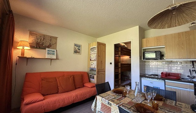 Studio with balcony in Montgenèvre, pets allowed