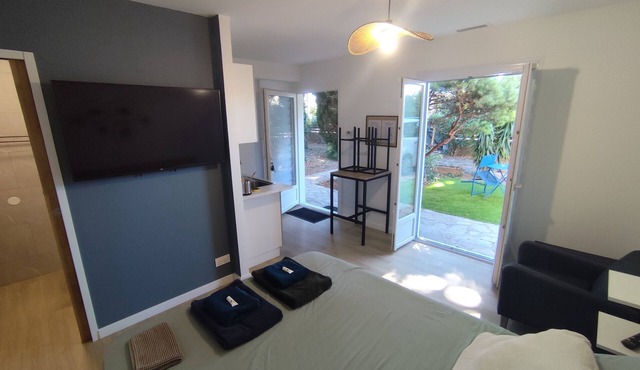 Studio with garden and pool