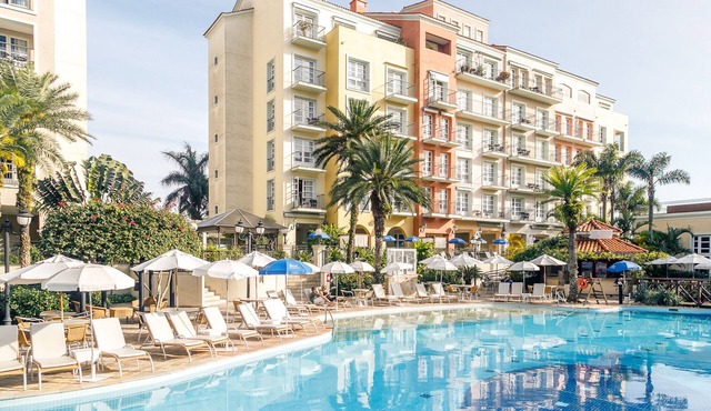 Studio with Pool View - IL Campanário - Jurerê Internacional