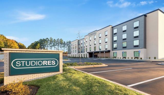 StudioRes by Marriott LaGrange
