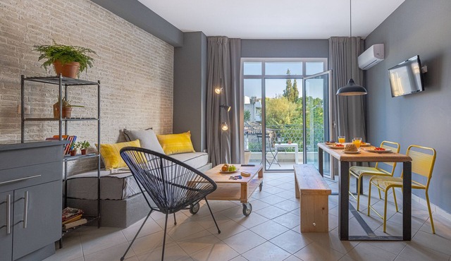 Studios & Apartments by Avelink