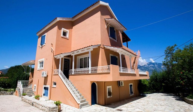 Studios Dimitra