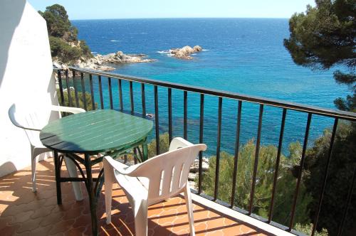 STUDIOS FACE À LA MER - Cala Llevado