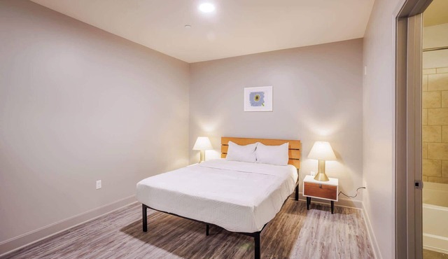 Stunning 1BR/1BA CozySuites at the Banks
