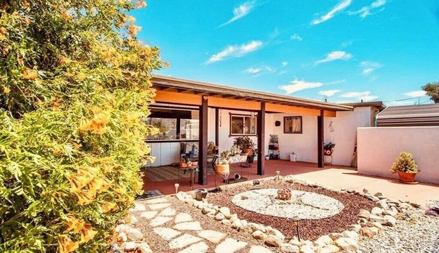 Stunning 3-Bed/2-Bath Villa with Hot Tub, Pool, & Garden in Joshua Tree