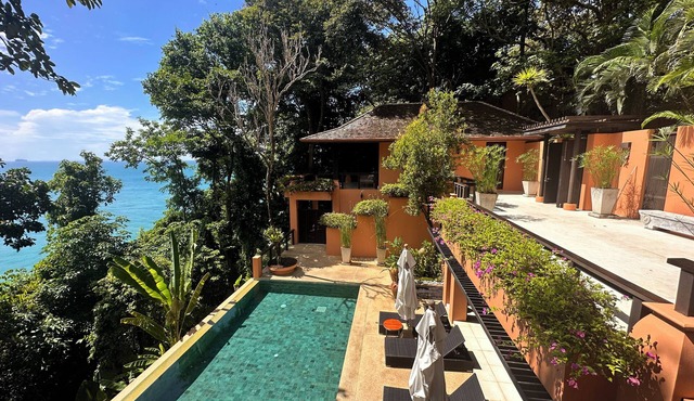 Stunning 5 star luxury beach front Sri Panwa villa in Phuket