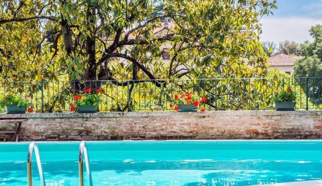 Stunning 6-bed Private Villa With Pool Near Venice