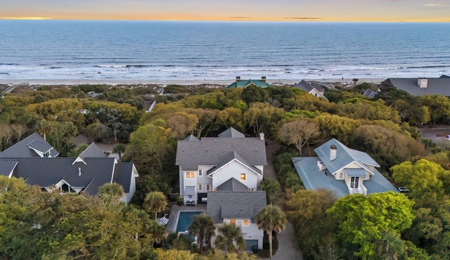 Stunning 7 BR Home on Eugenia, Private Pool, 100 yards to Beach!