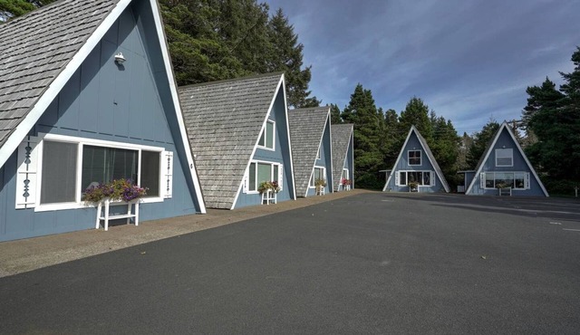 Stunning A Frame with Fantastic Views in Otter Rock, Oregon
