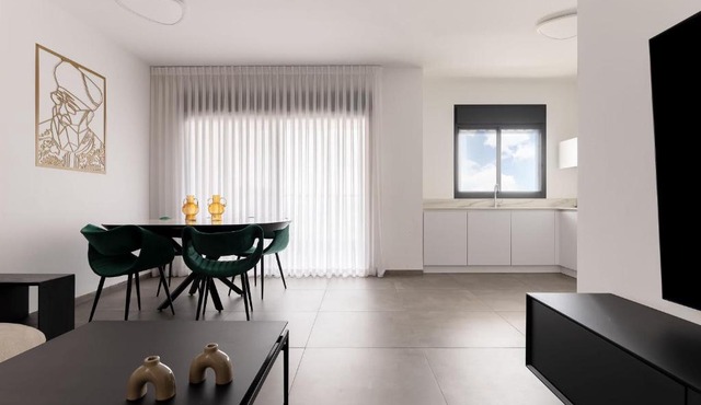 Stunning and spacious in Kiryat Ata