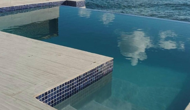 Stunning Beach Front Villa With Infinity Pool