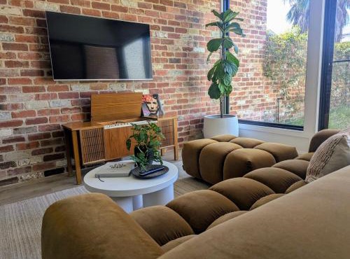 Stunning Central 3BR 2bath near the Murray
