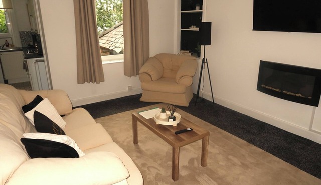 Stunning central apartment free public parking