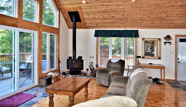 Stunning Cottage on a Very Private Lake