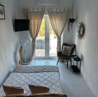 Stunning Ibicenco Style Self Contained Casita in Jesùs
