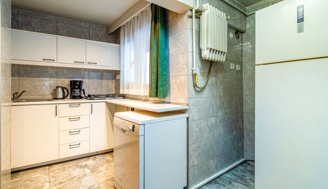 Stunning Flat with Excellent Location in Tesvikiye