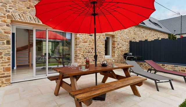 Stunning villa for 4 guests with WIFI, TV, terrace and pets allowed