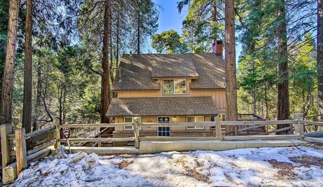 Stunning Getaway in Lake Arrowhead!