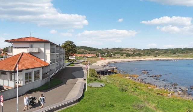 Stunning home in Allinge with WiFi