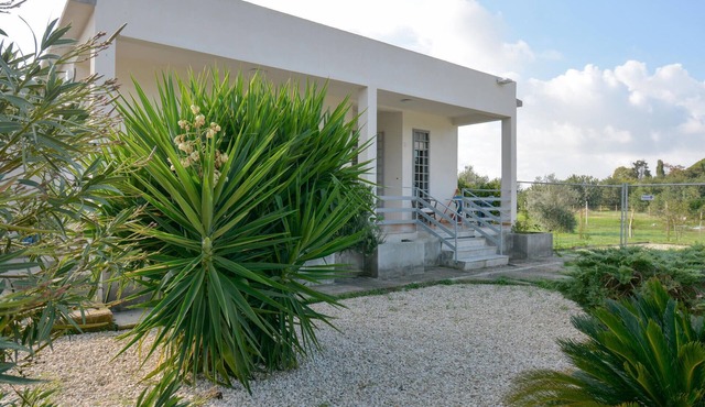 Stunning home in Comiso with WiFi