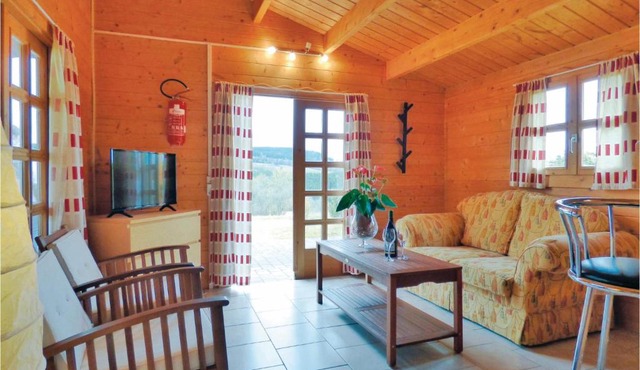 Stunning home in Gerolstein with 2 Bedrooms and WiFi