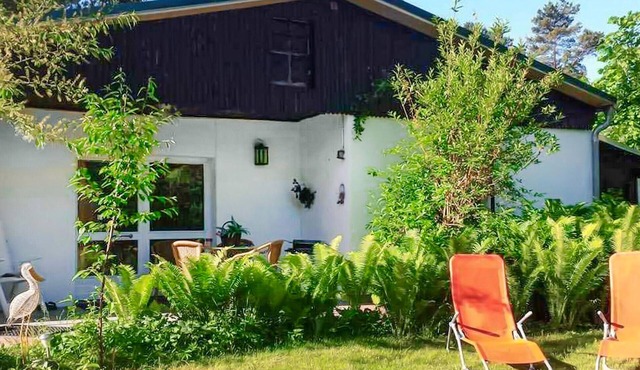 Stunning home in Mahlow with WiFi