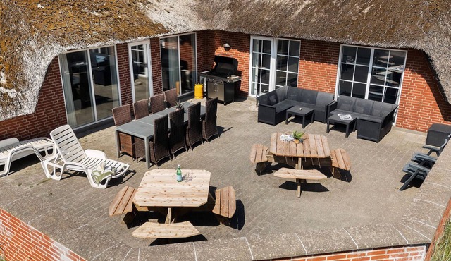 Stunning home in Ringkøbing with sauna