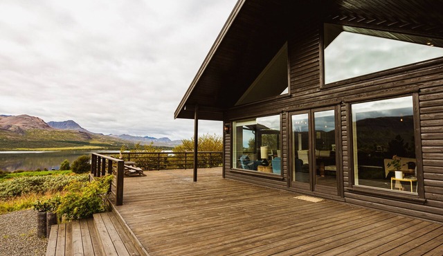 Stunning luxury Cabin by the lake Skorradalsvatn in West Iceland.