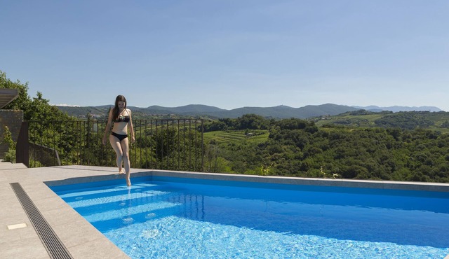 Stunning Modern Villa Eva: Panoramic Views, Private Pool, and Tranquil Gardens
