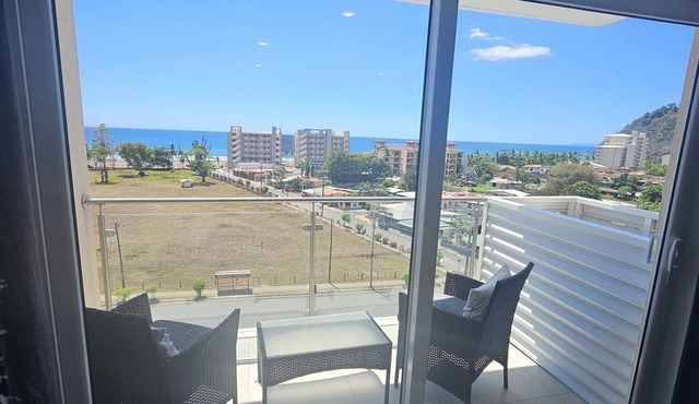 Stunning new beachfront condo 9th floor ocean view