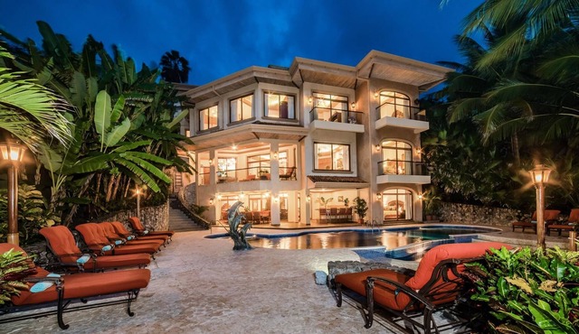 Stunning Oceanfront Villa on a Secluded Beach in Costa Rica