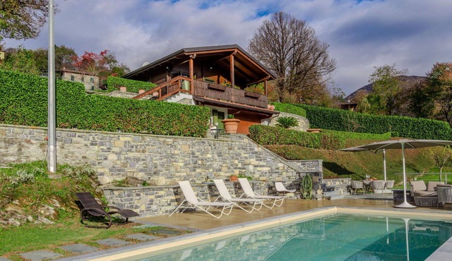 Stunning private villa for 6 people with WIFI, A/C, private pool, TV, terrace and panoramic view