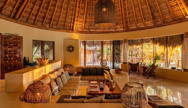 Stunning private beach villa with pool, lagoon and cinema. Includes chef & food