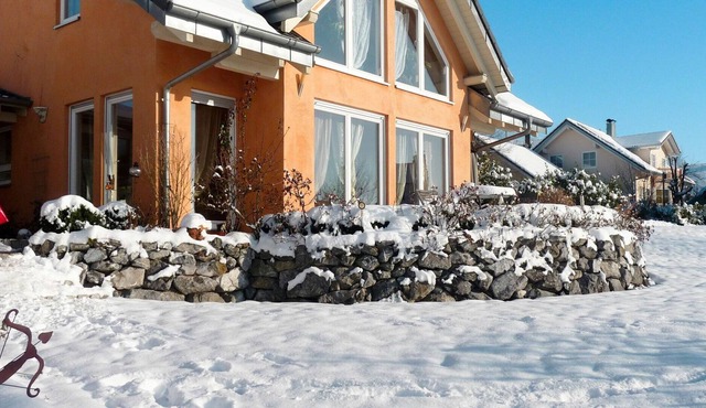 Stunning private villa for 4 guests with WIFI, TV, terrace and parking