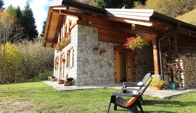 Stunning private villa for 5 guests with WIFI, patio, pets allowed and panoramic view