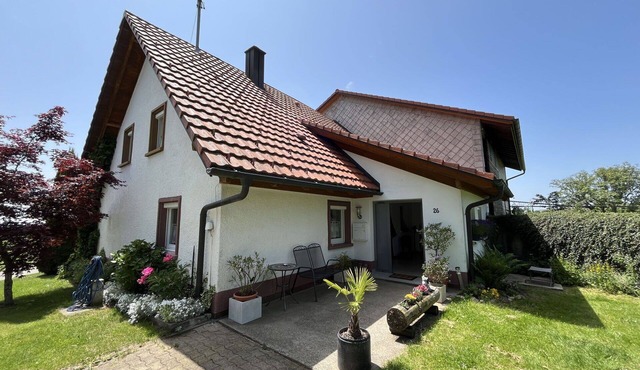 Stunning private villa for 6 people with WIFI, TV, patio and pets allowed