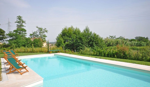 Stunning private villa with A/C, private pool, WIFI, TV, patio, pets allowed and panoramic view