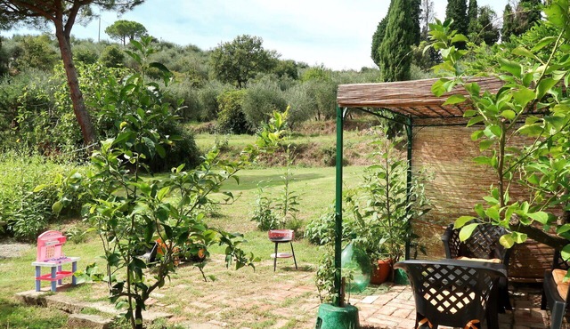 Stunning private villa for 11 people with WIFI, TV, balcony and pets allowed
