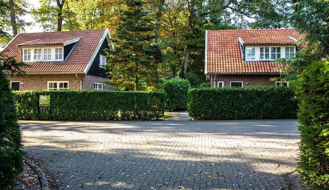 Stunning private villa for 16 guests with WIFI, TV and terrace