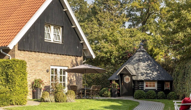 Stunning private villa for 16 people with WIFI, TV and terrace
